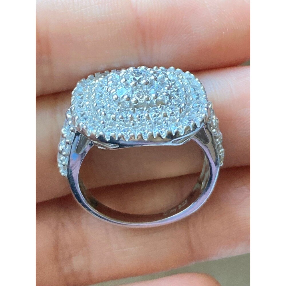 Stunning 925 Sterling Silver Simulated Diamond Ri… - image 3